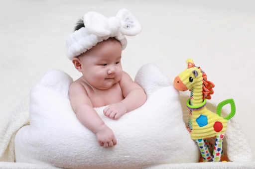 淮南满月宝宝可以出门吗 淮南满月宝宝可以出门吗